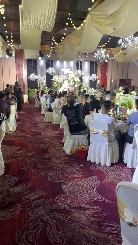 盐城吃瓜婚礼视频,一场别开生面的欢乐盛宴